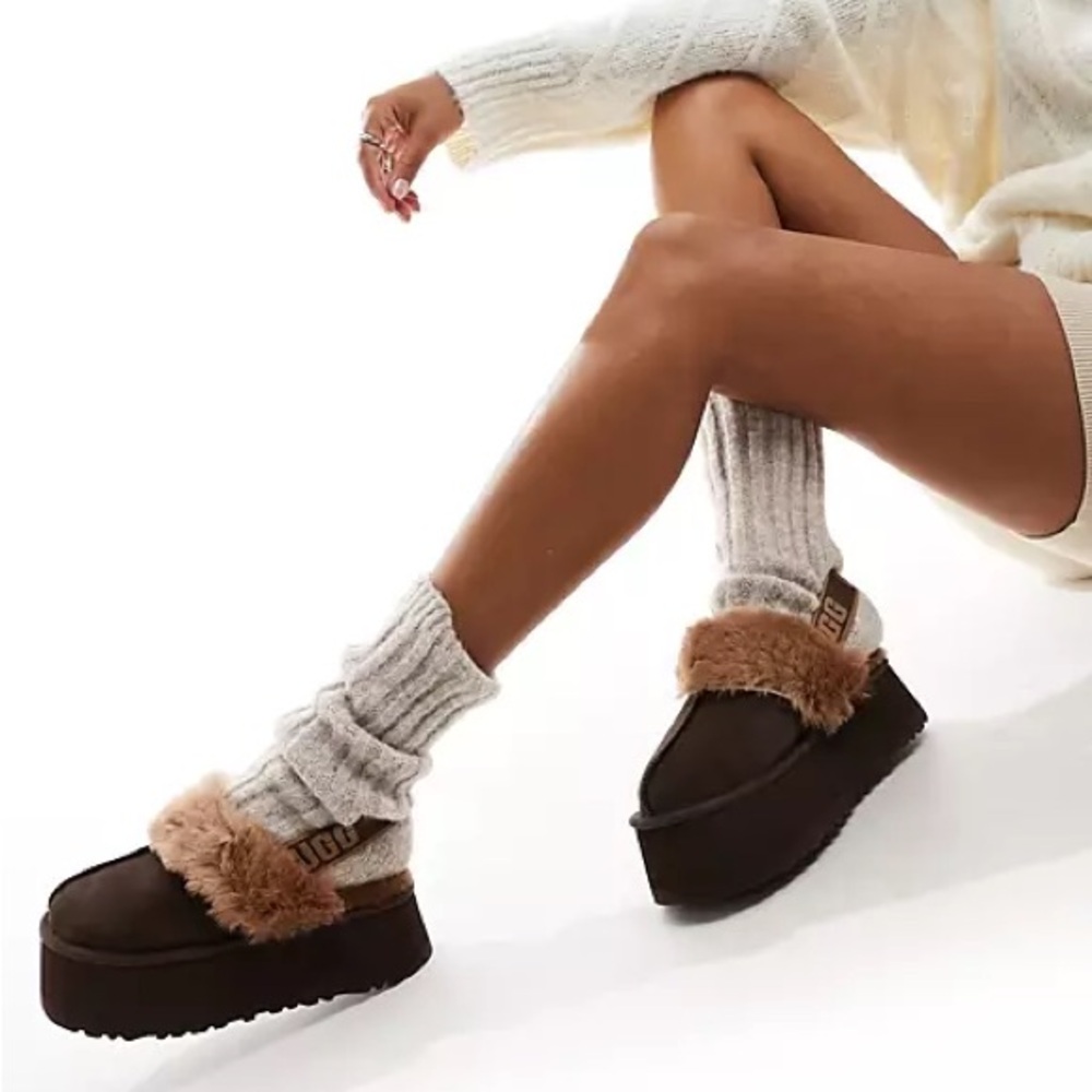 UGG Funkette Platform Slipper